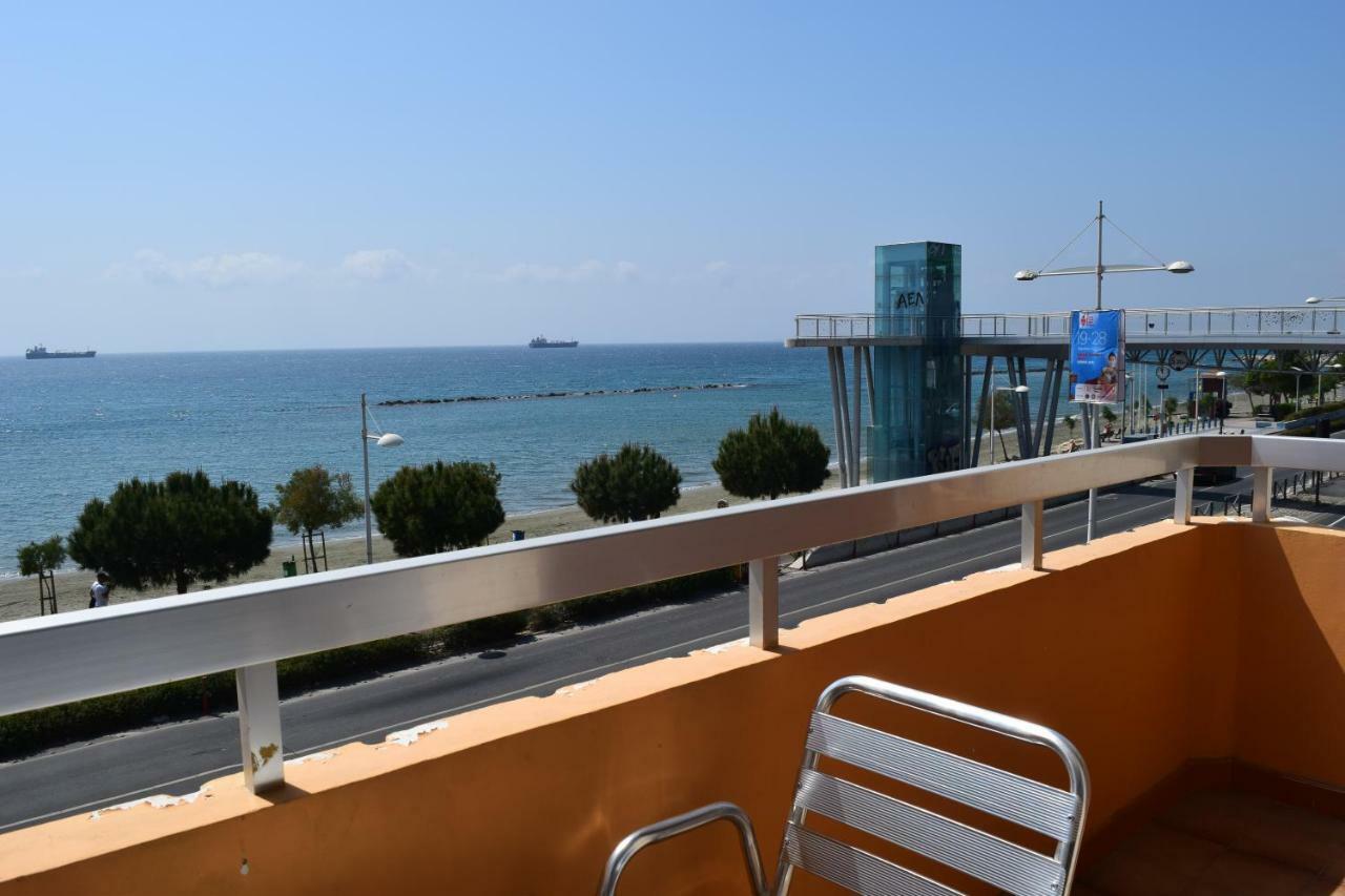 Апартаменты Mediterranean Breeze Лимасол Экстерьер фото